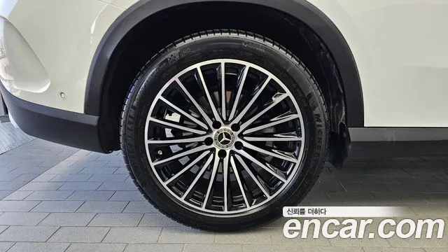 Mercedes-Benz GLC 2026 thumb 5