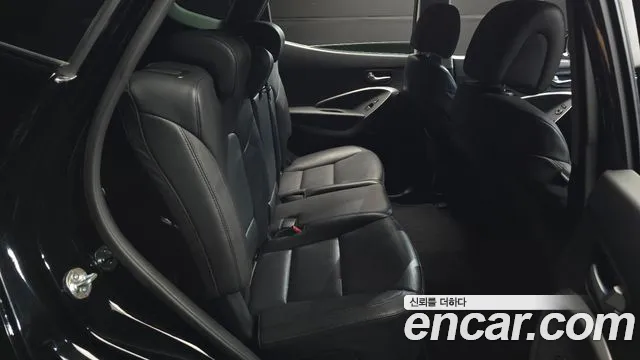 Hyundai Santa Fe 2013 thumb 11