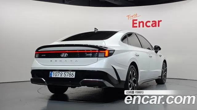 Hyundai Sonata 2024 thumb 2