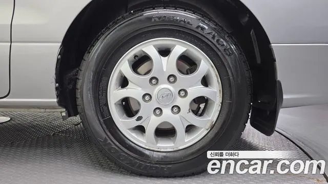 Hyundai Starex 2013 thumb 5