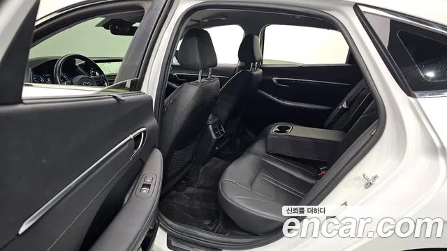 Hyundai Sonata 2021 thumb 12