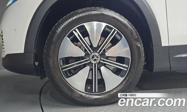 Mercedes-Benz EQB 2023 thumb 4