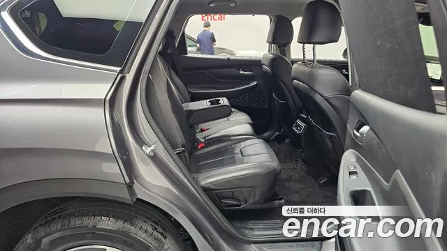 Hyundai Santa Fe 2022 thumb 11