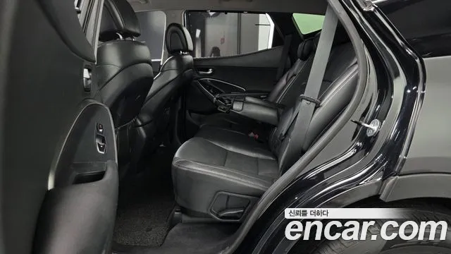 Hyundai Santa Fe 2015 thumb 12