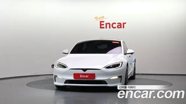 Tesla Model S 2026 thumb 3