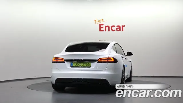 Tesla Model S 2026 thumb 4