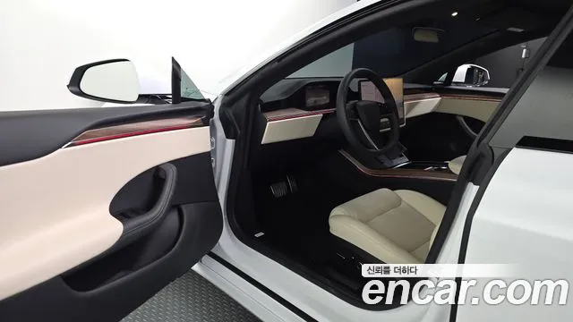 Tesla Model S 2026 thumb 10