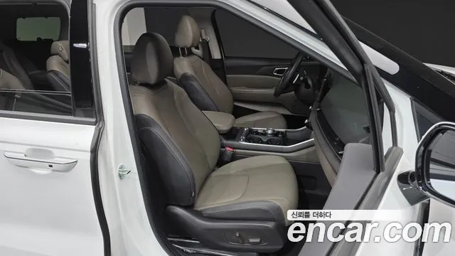 Kia Carnival 2024 thumb 11