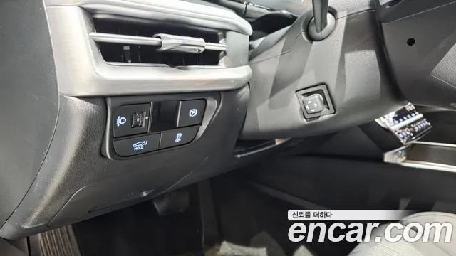 Hyundai Grandeur 2023 thumb 12