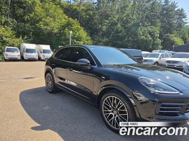 Porsche Cayenne 2019 thumb 7