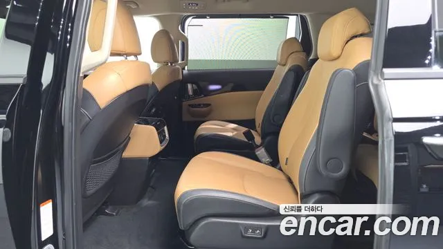 Kia Carnival 2022 thumb 12