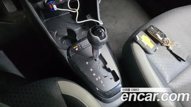 Kia Morning 2018 thumb 9