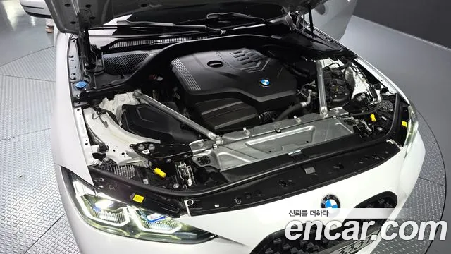 BMW 4-Series 2024 thumb 6
