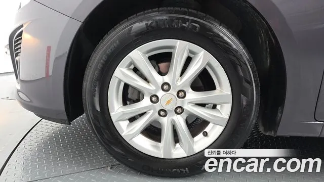 ChevroletGMDaewoo Cruze 2013 thumb 5