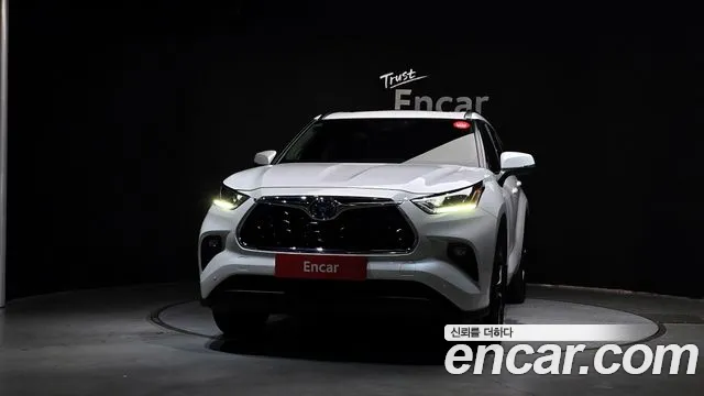 Toyota Highlander 2023 thumb 3