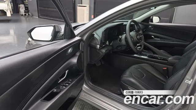 Hyundai Avante 2021 thumb 10