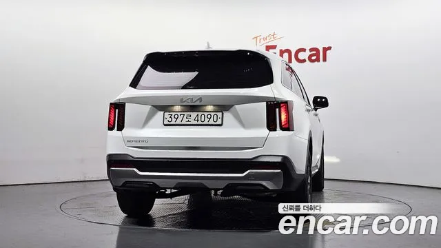 Kia Sorento 2023 thumb 4