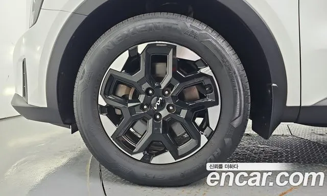 Kia Sorento 2023 thumb 5