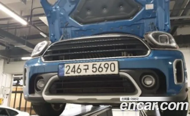 MINI Countryman 2023 thumb 5