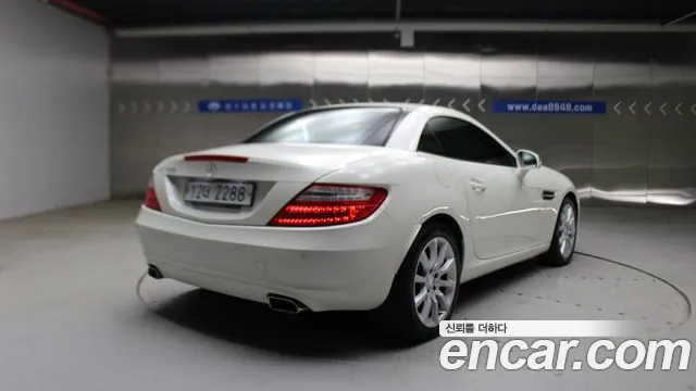 Mercedes-Benz SLK-Class 2013 thumb 2