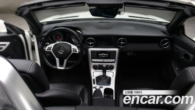Mercedes-Benz SLK-Class 2013 thumb 7