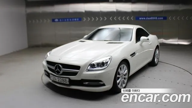 Mercedes-Benz SLK-Class 2013 thumb 12