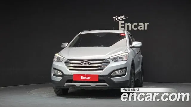 Hyundai Santa Fe 2013 thumb 3
