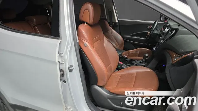 Hyundai Santa Fe 2013 thumb 11
