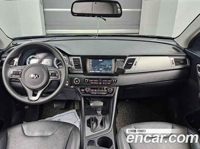 Kia Niro 2018 thumb 7