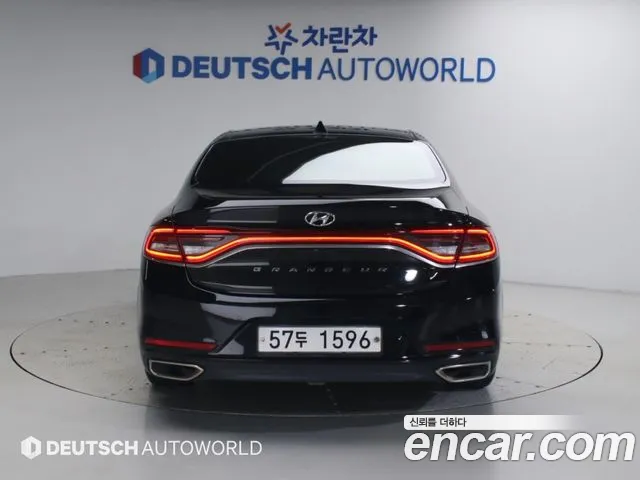 Hyundai Grandeur 2017 thumb 4