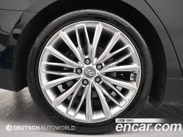 Hyundai Grandeur 2017 thumb 5