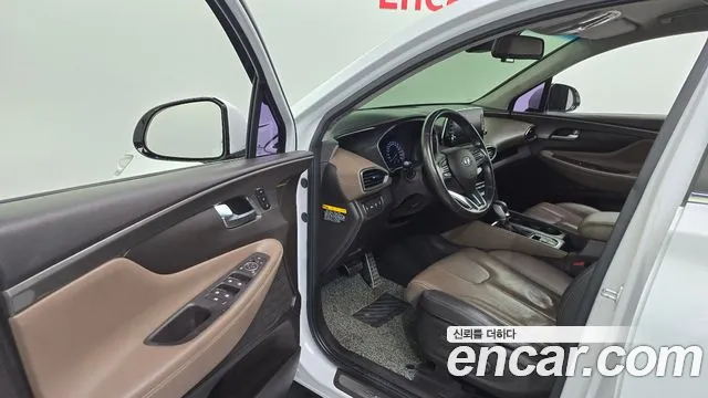 Hyundai Santa Fe 2018 thumb 10