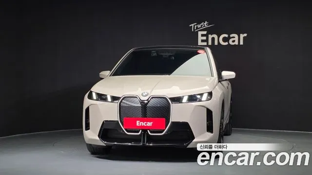 BMW iX 2025 thumb 3