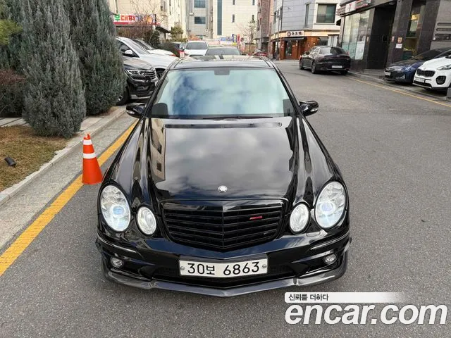 Mercedes-Benz E-Класс 2005 thumb 2