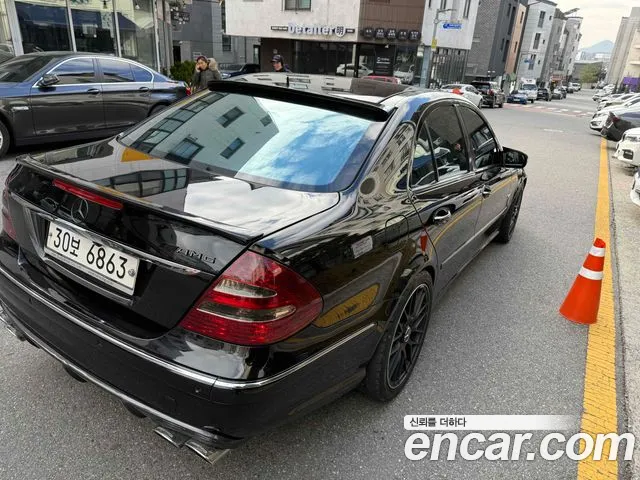 Mercedes-Benz E-Класс 2005 thumb 8