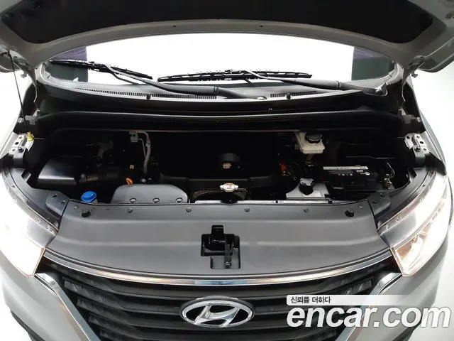 Hyundai Starex 2019 thumb 6