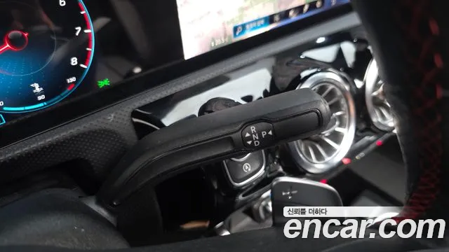 Mercedes-Benz CLA 2023 thumb 8