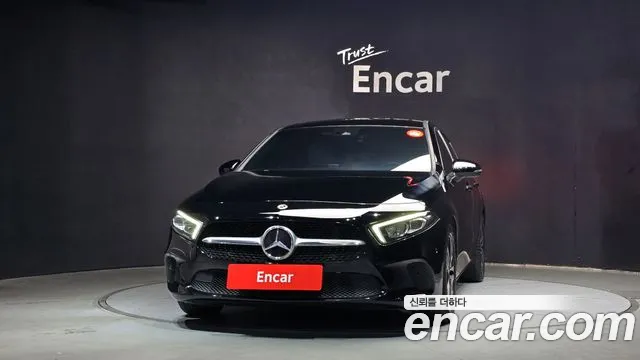 Mercedes-Benz A-Класс 2022 thumb 3