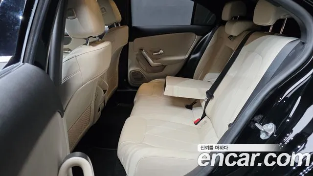 Mercedes-Benz A-Класс 2022 thumb 11