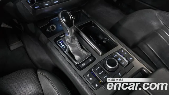 Hyundai Genesis 2015 thumb 9