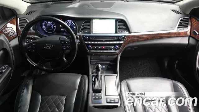 Hyundai Aslan 2015 thumb 7