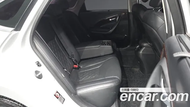 Hyundai Aslan 2015 thumb 12