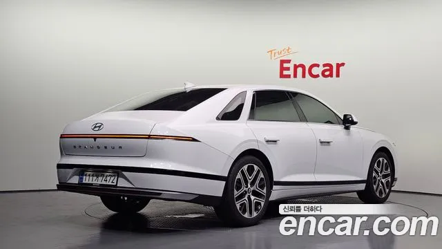 Hyundai Grandeur 2023 thumb 2