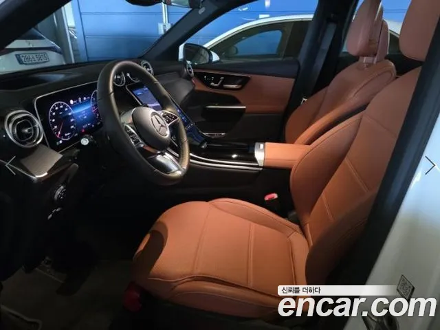 Mercedes-Benz GLC 2026 thumb 4