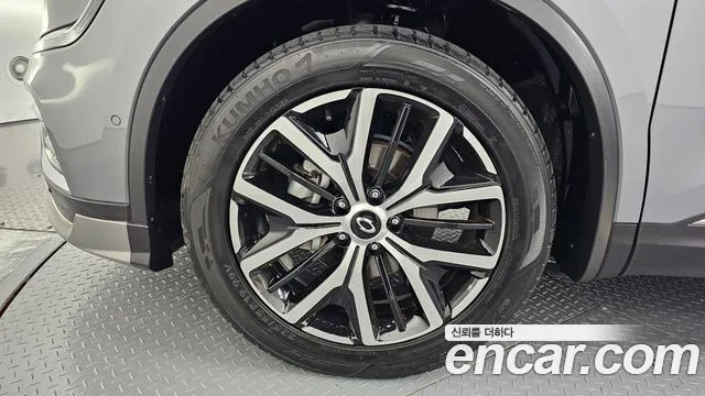 Renault-KoreaSamsung Koleos 2021 thumb 5