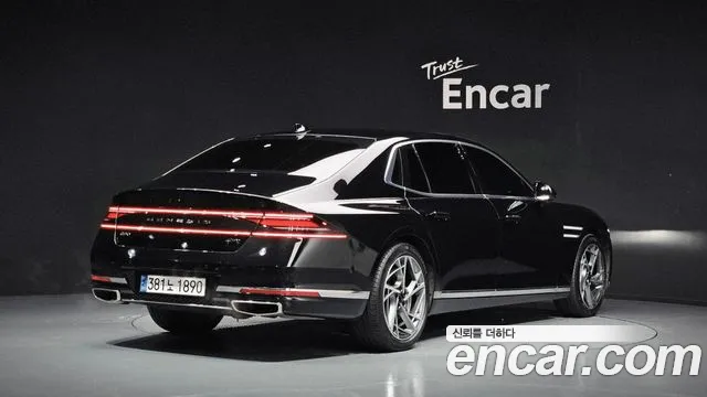 Genesis G90 2022 thumb 2