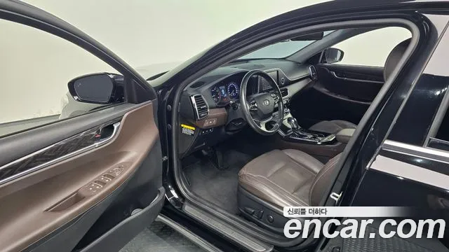 Hyundai Grandeur 2016 thumb 10