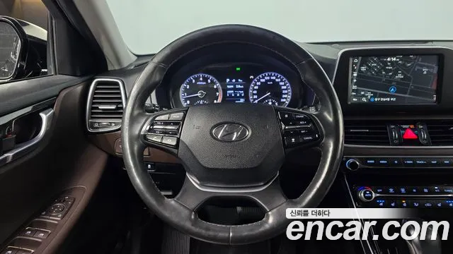 Hyundai Grandeur 2016 thumb 12