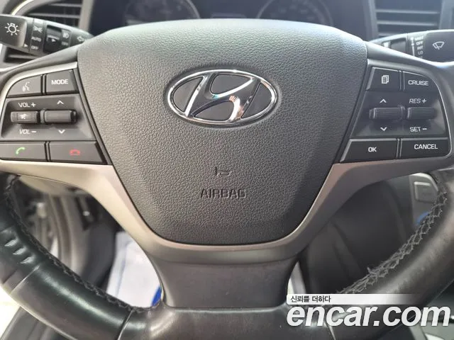 Hyundai Avante 2016 thumb 7
