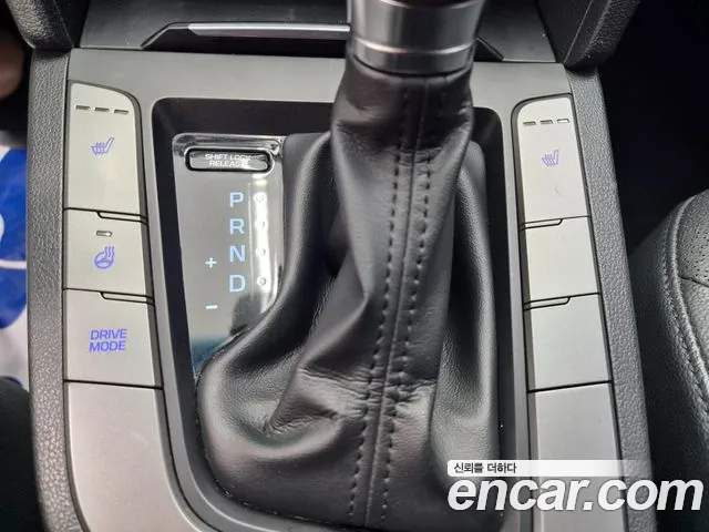 Hyundai Avante 2016 thumb 10